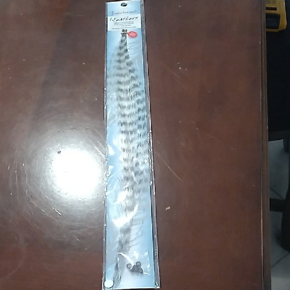 Black and White Feather Hair Extension